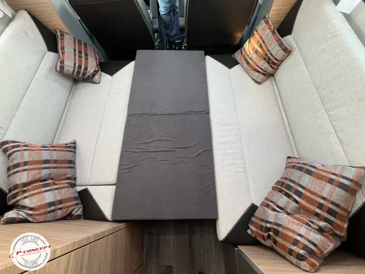 Fahrzeugbild Weinsberg X-CURSION VAN 500 LT EDITION [PEPPER] Sat-TV-Markise #13