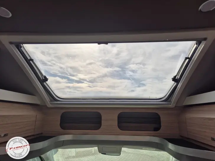 Fahrzeugbild Weinsberg X-CURSION VAN 500 LT EDITION [PEPPER] Sat-TV-Markise #20