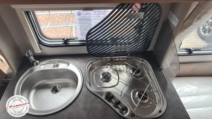 Fahrzeugbild Hymer Eriba Feeling 425 Neuwertig #26