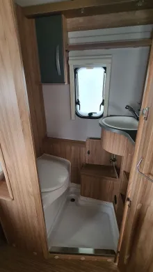 Fahrzeugbild Hymer Eriba Feeling 425 Neuwertig #32