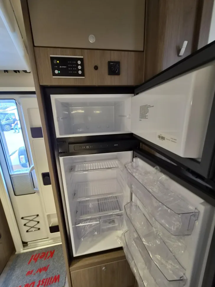 Fahrzeugbild Carado T 447 *pro+ Paket*SAT+TV*Hubbett* #23