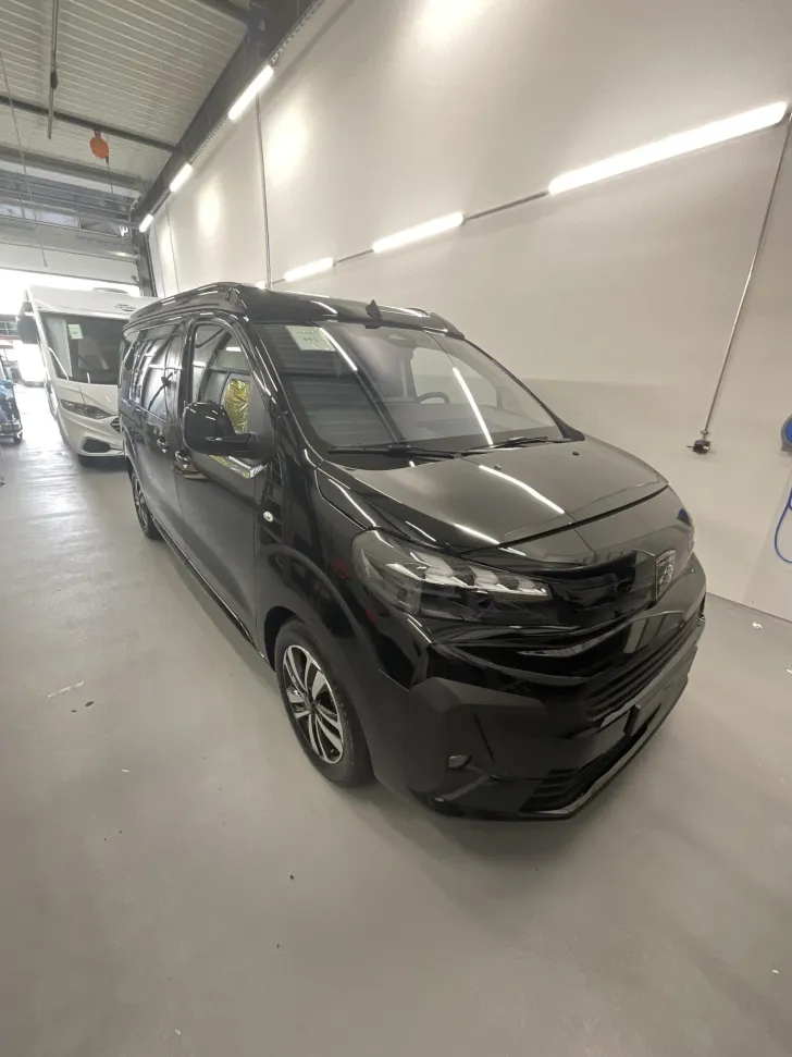 Fahrzeugbild Crosscamp EXPLR 5.0 F Peugeot #9