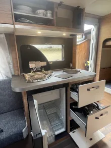 Fahrzeugbild Weinsberg CaraOne 400 LK Variobett #16