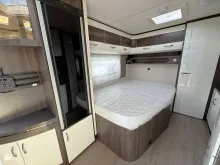 Fahrzeugbild Hobby Prestige 560 WFU 2.000 kg LM-Felgen silber #14