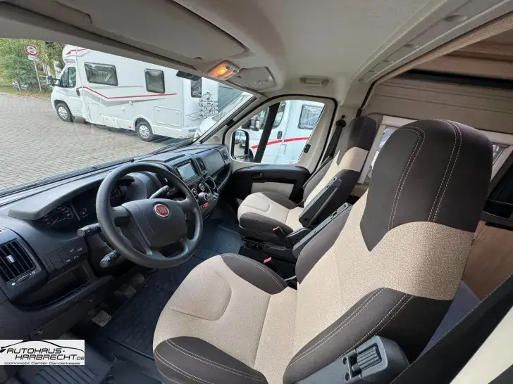 Fahrzeugbild Roadcar R 540-Markise-DAB-Ahk-Service neu #8