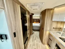 Fahrzeugbild Kabe Imperial 780 DGLE B10 Queensbett #8