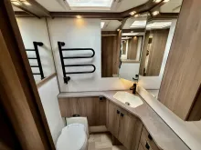 Fahrzeugbild Kabe Imperial 780 DGLE B10 Queensbett #17