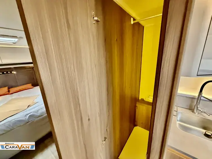 Fahrzeugbild Kabe Imperial 780 DGLE B10 Queensbett #22