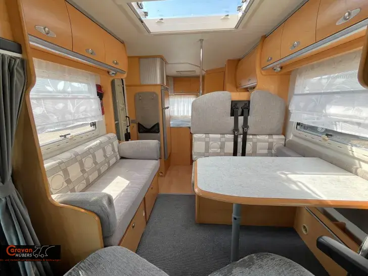 Fahrzeugbild Cristall Champ H 620 #3
