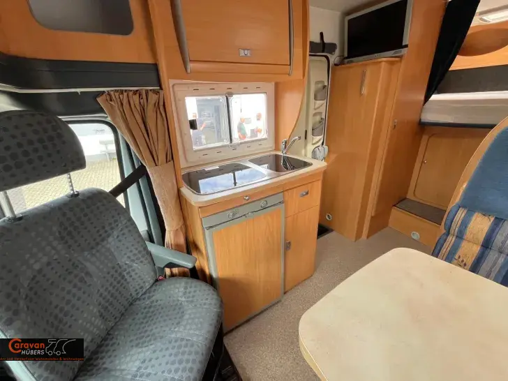 Fahrzeugbild Challenger Genesis 34 #23