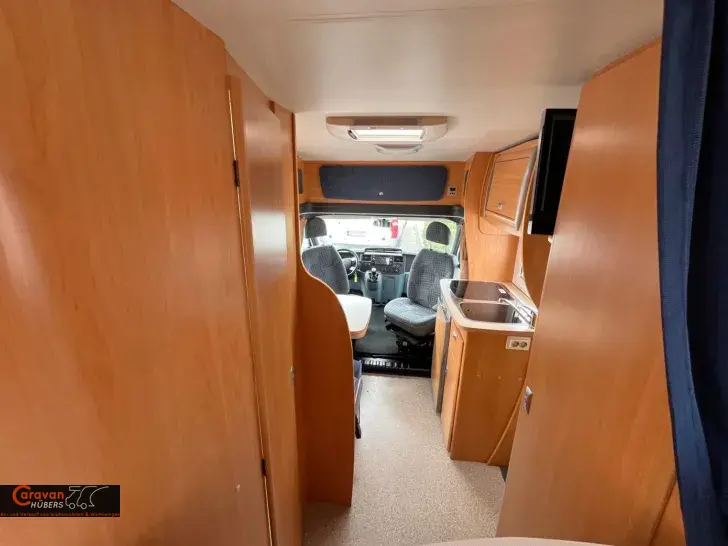 Fahrzeugbild Challenger Genesis 34 #28