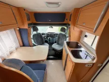 Fahrzeugbild Challenger Genesis 34 #29