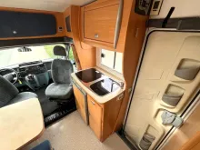 Fahrzeugbild Challenger Genesis 34 #30