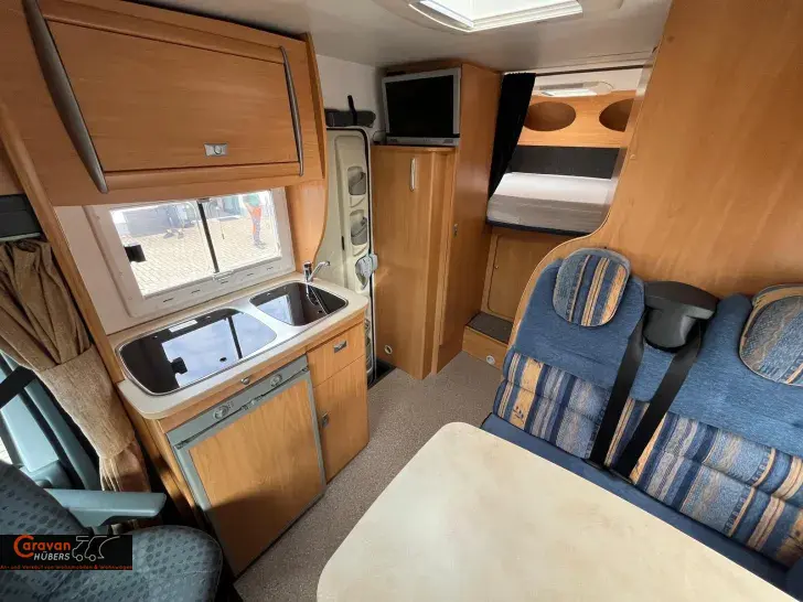 Fahrzeugbild Challenger Genesis 34 #32