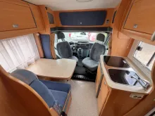 Fahrzeugbild Challenger Genesis 34 #34