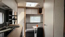 Fahrerhaus Knaus Sport 420 QD Zustand sehr gut