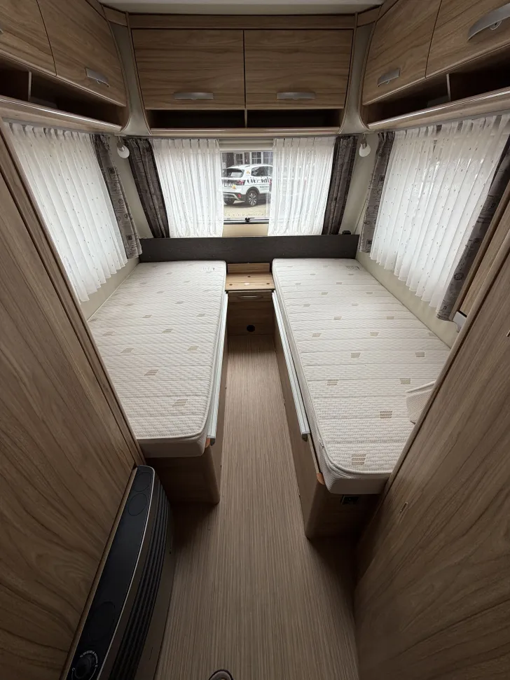 Fahrzeugbild Hymer Eriba Nova Light 470 #9