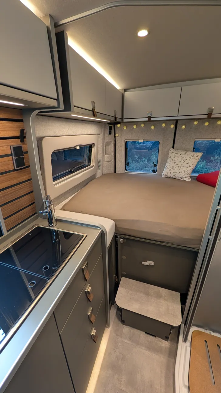 Fahrzeugbild Hymer Camper Van Ayers Rock Fast Neuwagen #4