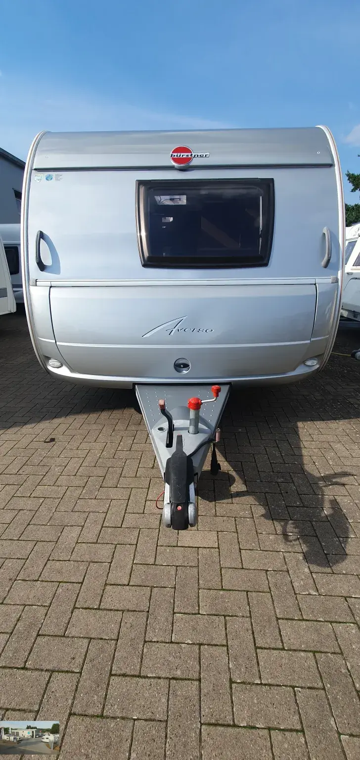 Fahrzeugbild Bürstner Averso 560 TK Nr. 64 - Etagenb., Doppelb. #32