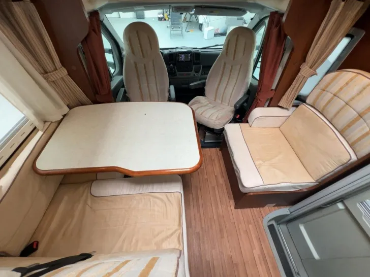 Fahrzeugbild Elnagh Prince 55L/Festbett/Garage/Markise #7