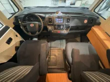 Fahrzeugbild Dethleffs Globebus I008/Festbett+Hubbett/2xKlima/Garage #8