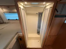 Fahrzeugbild Dethleffs Globebus I008/Festbett+Hubbett/2xKlima/Garage #18