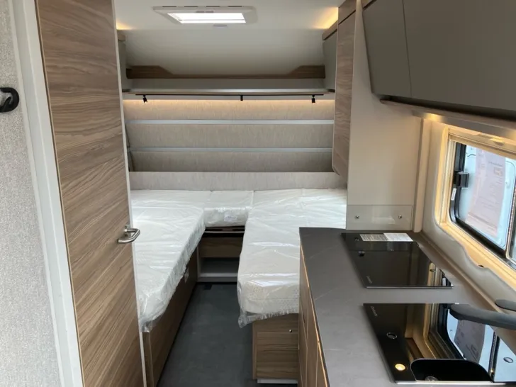 Fahrzeugbild Dethleffs Nomad 460 EL #15