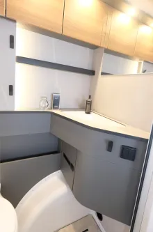 Fahrzeugbild Hymer Eriba Feeling 425 Auflastung 1.600 kg Schlafdach #13