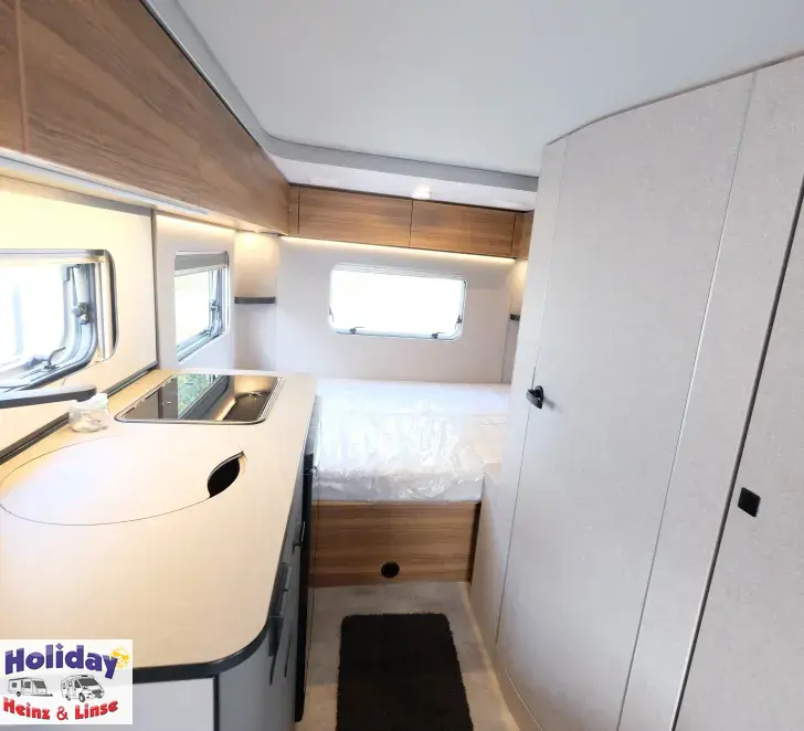 Fahrzeugbild Hymer Eriba Feeling 425 Auflastung 1.600 kg Schlafdach #8
