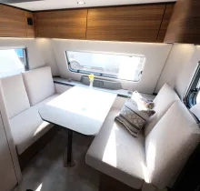 Fahrzeugbild Hymer Eriba Feeling 425 Auflastung 1.600 kg Schlafdach #9