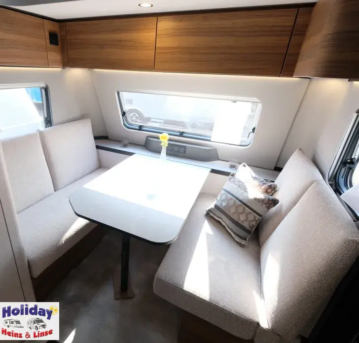 Fahrzeugbild Hymer Eriba Feeling 425 Auflastung 1.600 kg Schlafdach #9