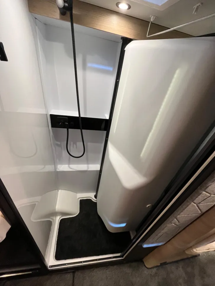 Fahrzeugbild Weinsberg CaraCompact EDITION PEPPER 2027er Modell /600 MEG jetzt NEU #10