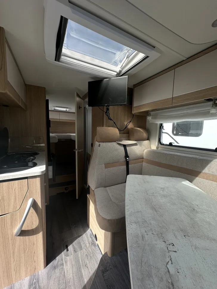 Fahrzeugbild LMC Cruiser T 662 G #7