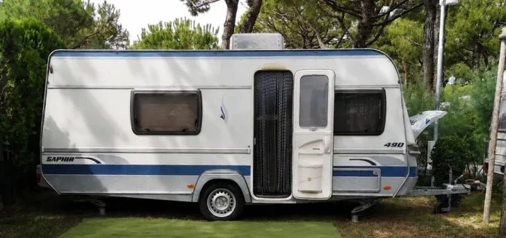 Fahrzeugbild Fendt Saphir 490 TKM gut gepflegter Familienwohnwag #1