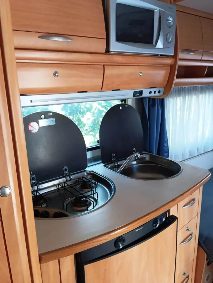 Fahrzeugbild Fendt Saphir 490 TKM gut gepflegter Familienwohnwag #10