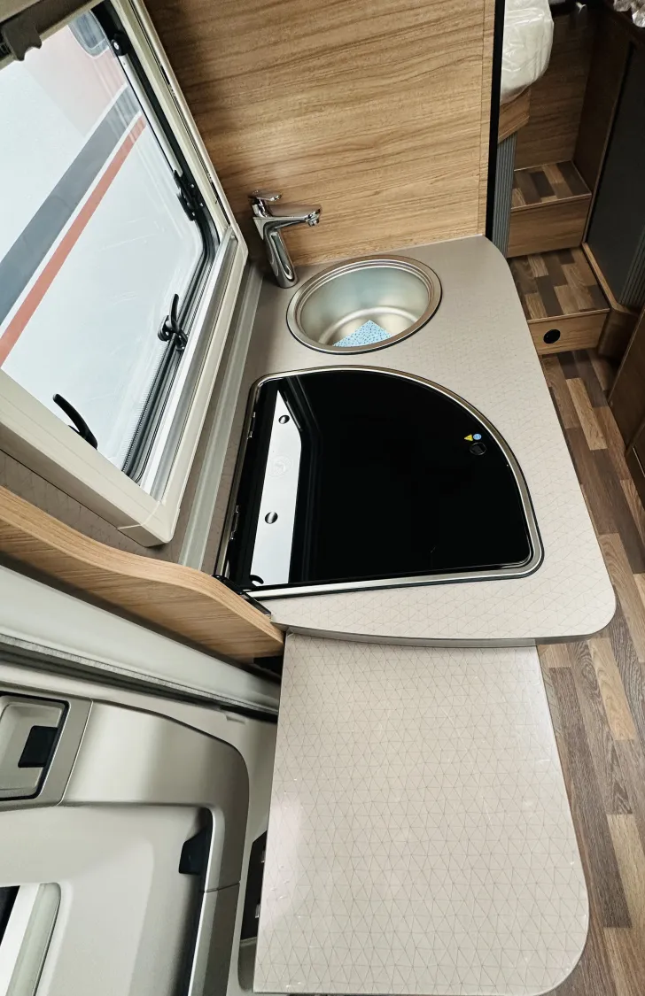 Fahrzeugbild Weinsberg CaraCompact EDITION PEPPER 600 MEG AKTION !elektrische Parkbremse #14