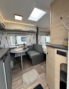Fahrzeugbild Fendt Apero Activ 390 FH #8