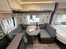 Fahrzeugbild Fendt Apero Activ 390 FH #9