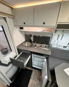Fahrzeugbild Fendt Apero Activ 390 FH #11