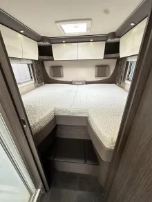 Fahrzeugbild Concorde Carver 894 L #12