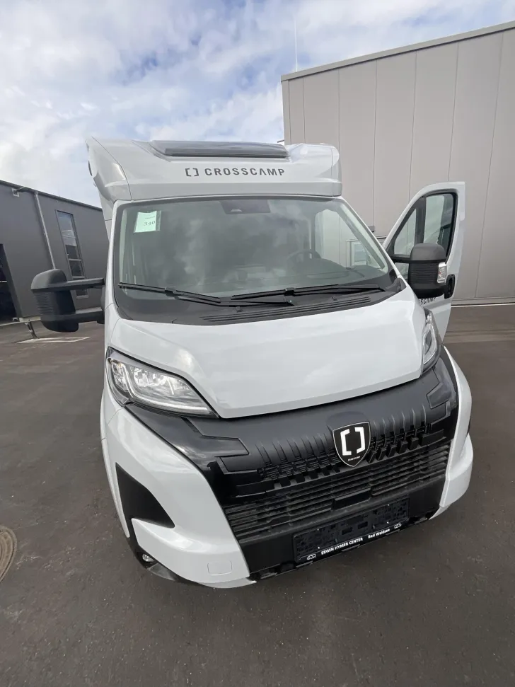 Fahrzeugbild Crosscamp EXPDN 7.4 E Peugeot #1