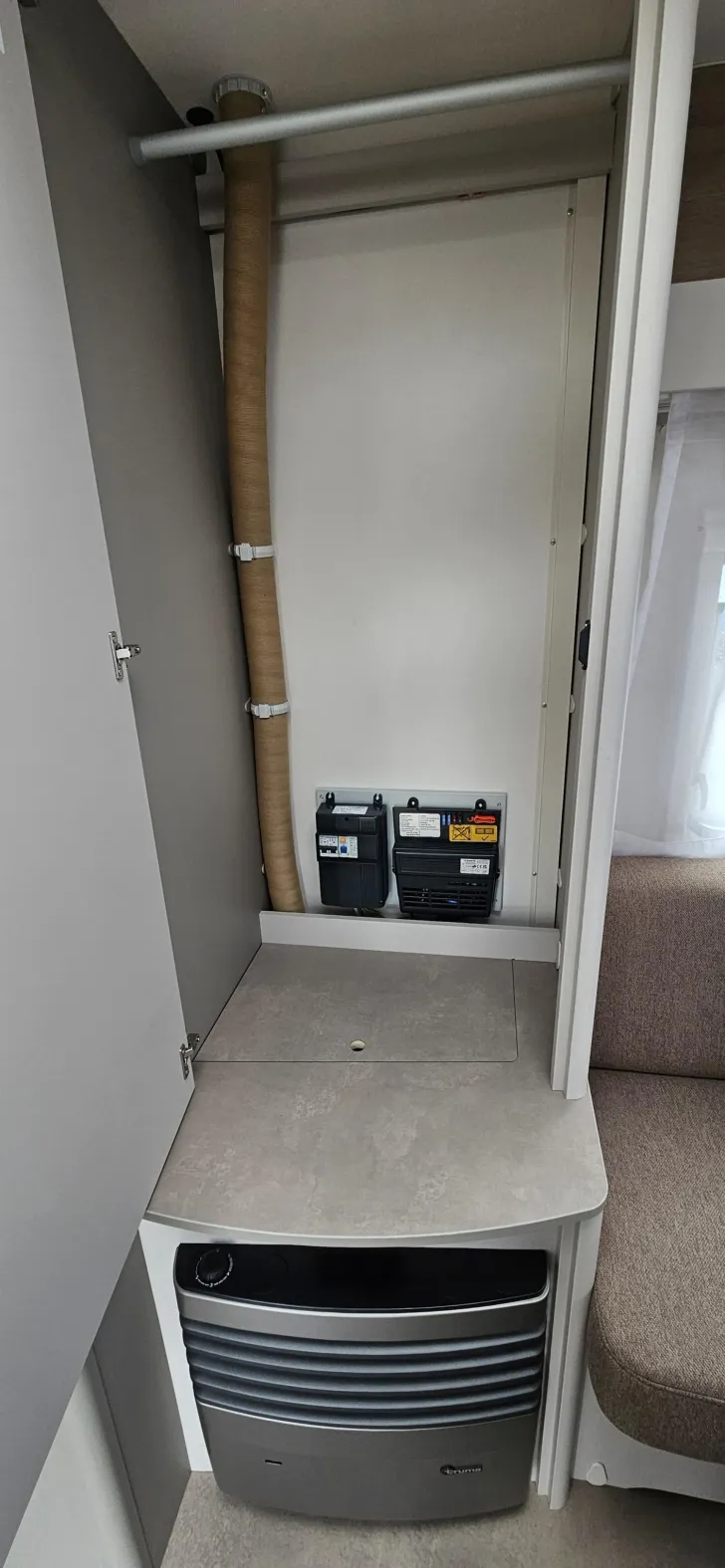 Fahrzeugbild LMC Sassino 460 E / Sassino Paket / 1.360kg #16