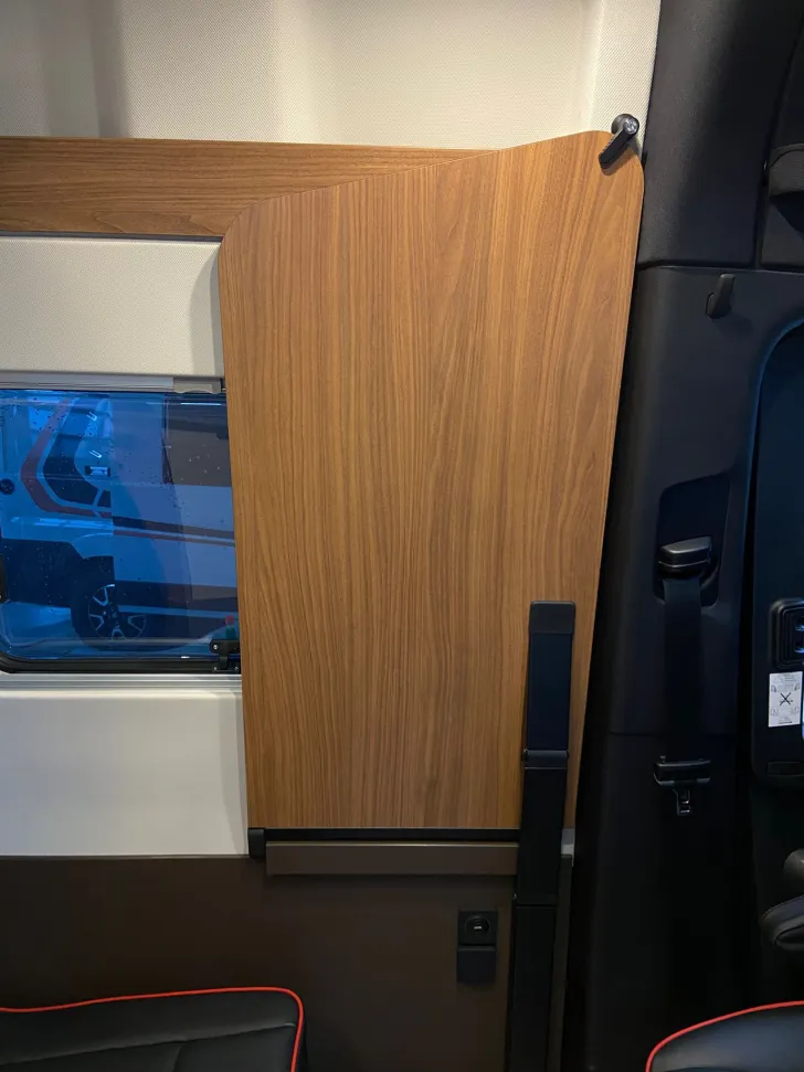 Fahrzeugbild Bürstner Habiton HMX 6.0 //10000,-€ sparen 4x4 / Allrad/190PS/Automatik #7