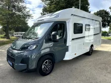Fahrzeugbild Weinsberg CaraSuite 650 MF Edition Spicy *Hubbett* #5