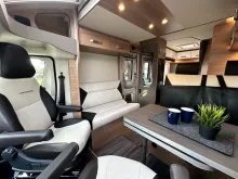 Fahrzeugbild Weinsberg CaraSuite 650 MF Edition Spicy *Hubbett* #13