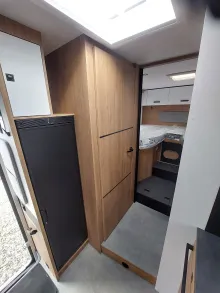 Fahrzeugbild Challenger Teilintegriert 317 Cosy Edition 1-26 #12