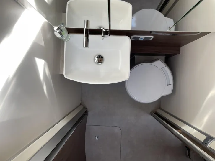 Fahrzeugbild Frankia F-Line I 740 GD Luxury #13