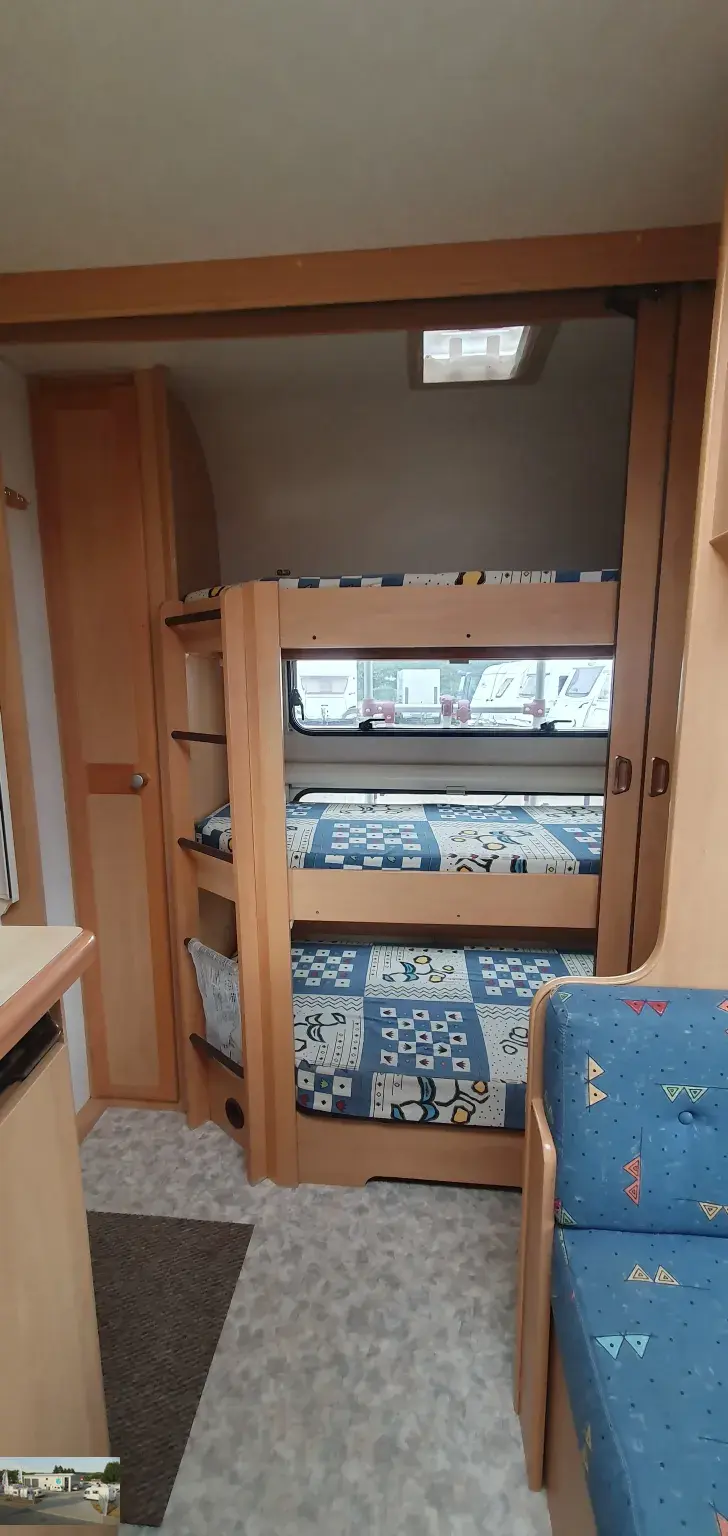Fahrzeugbild TEC Travel King Saphir 530 TK Nr. 79 - 3 Etagenb., Doppelb. #8