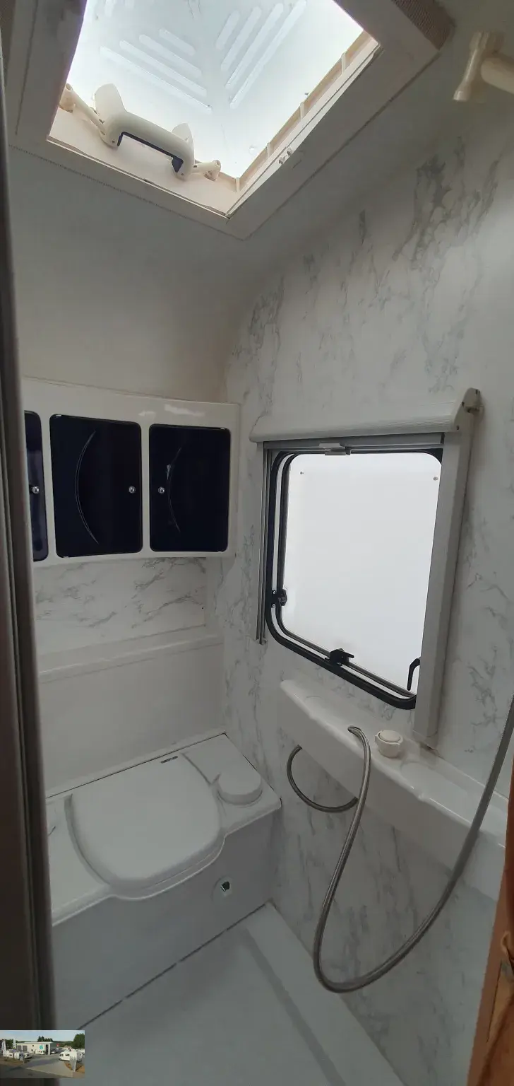 Fahrzeugbild TEC Travel King Saphir 530 TK Nr. 79 - 3 Etagenb., Doppelb. #27