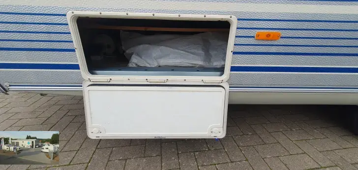 Fahrzeugbild TEC Travel King Saphir 530 TK Nr. 79 - 3 Etagenb., Doppelb. #35